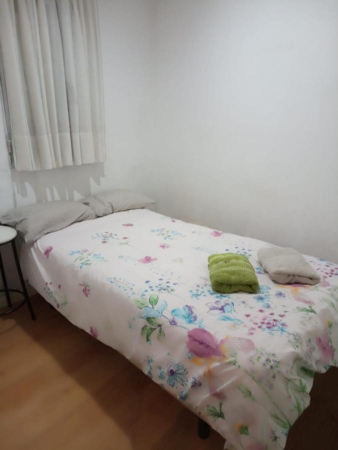 Apartamento 1 Dormitorio En Orquideas Cerca De Tetuan Madrid Kültér fotó